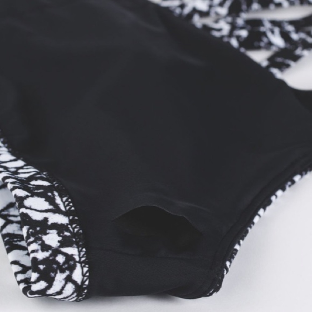 Lululemon Game Day Top - Picture 9 of 13